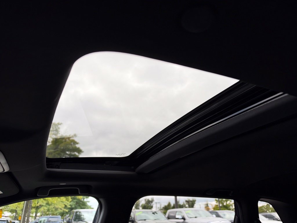 Used 2025 Honda CR-V Sport image 30