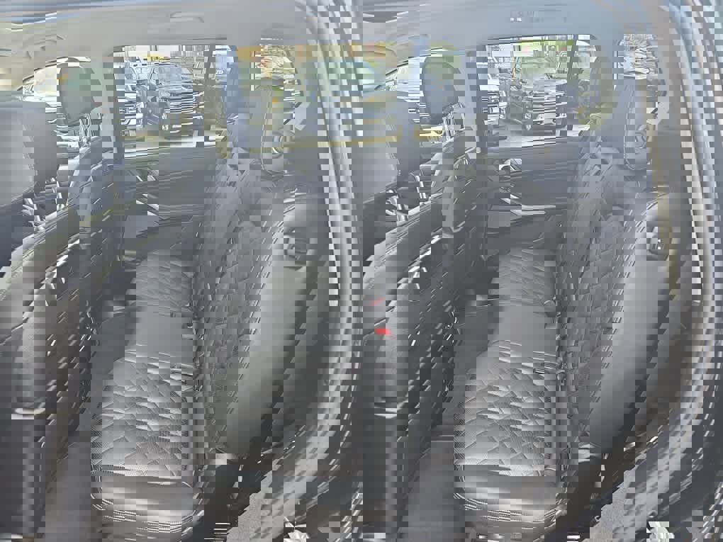 Used 2024 BMW X7 xDrive40i image 28