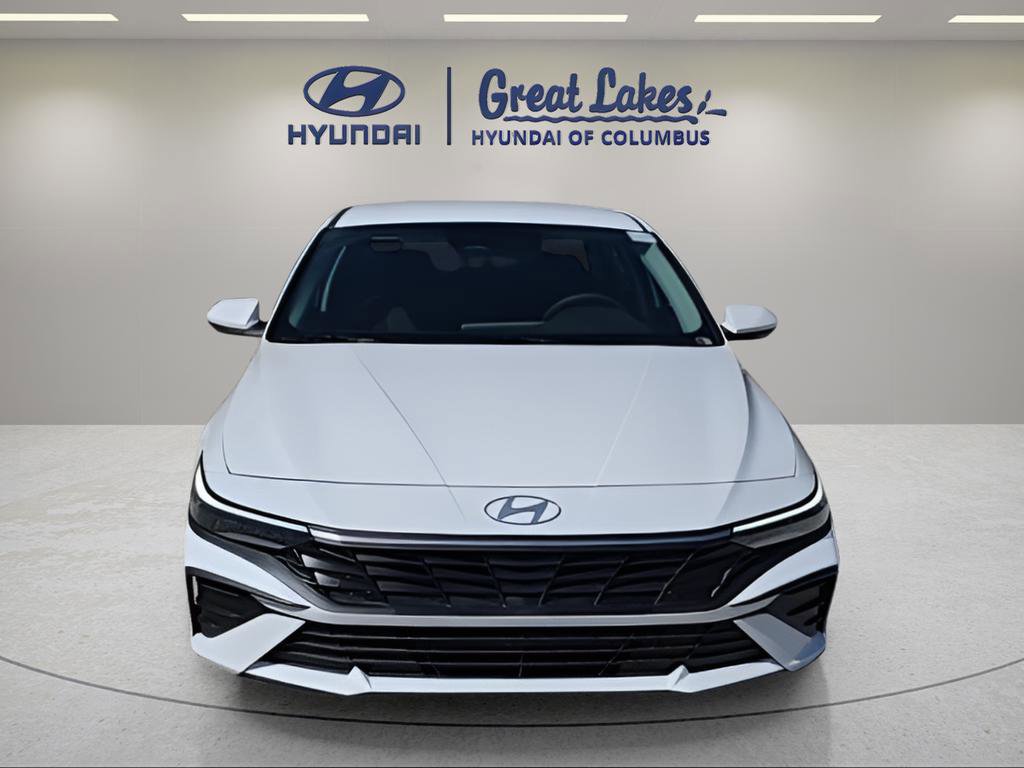 New 2026 Hyundai Elantra SE FWD image 8