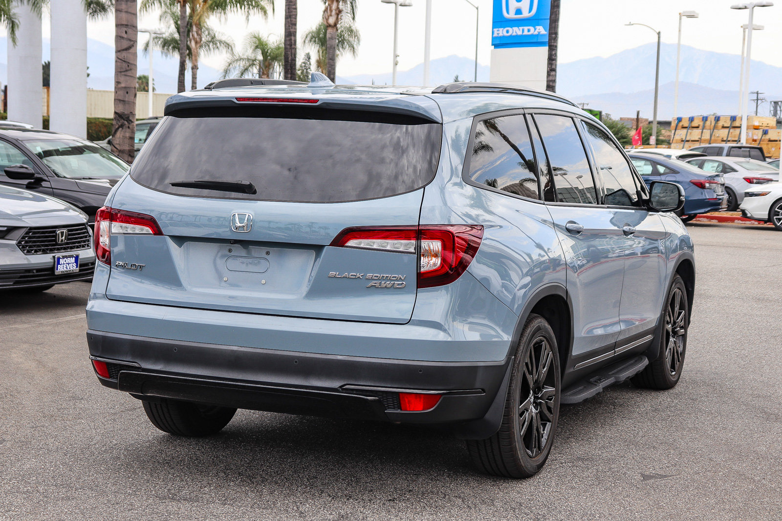 Used 2022 Honda Pilot Black Edition image 11