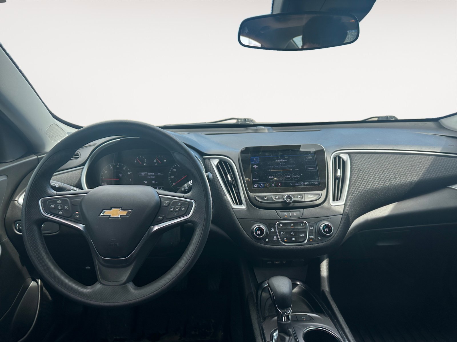 Used 2024 Chevrolet Malibu LT image 10