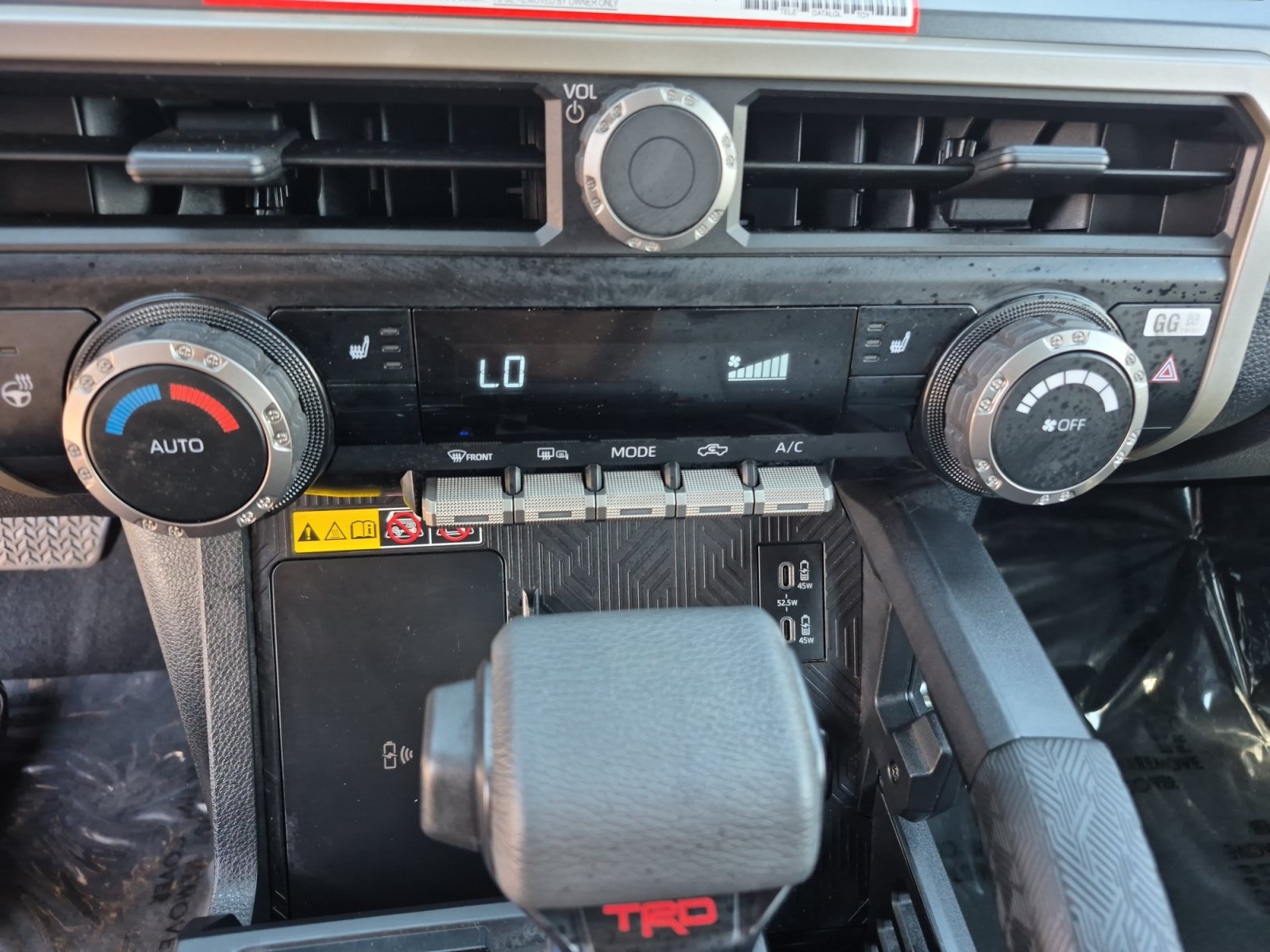 Certified 2026 Toyota Tacoma TRD Off-Road w/ TRD Off Road Upgrade Package AWD/4WD image 29