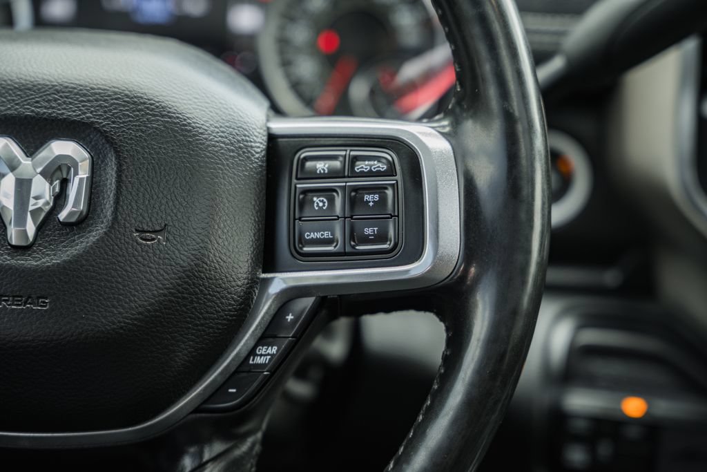 Used 2019 RAM 2500 Laramie AWD/4WD image 31