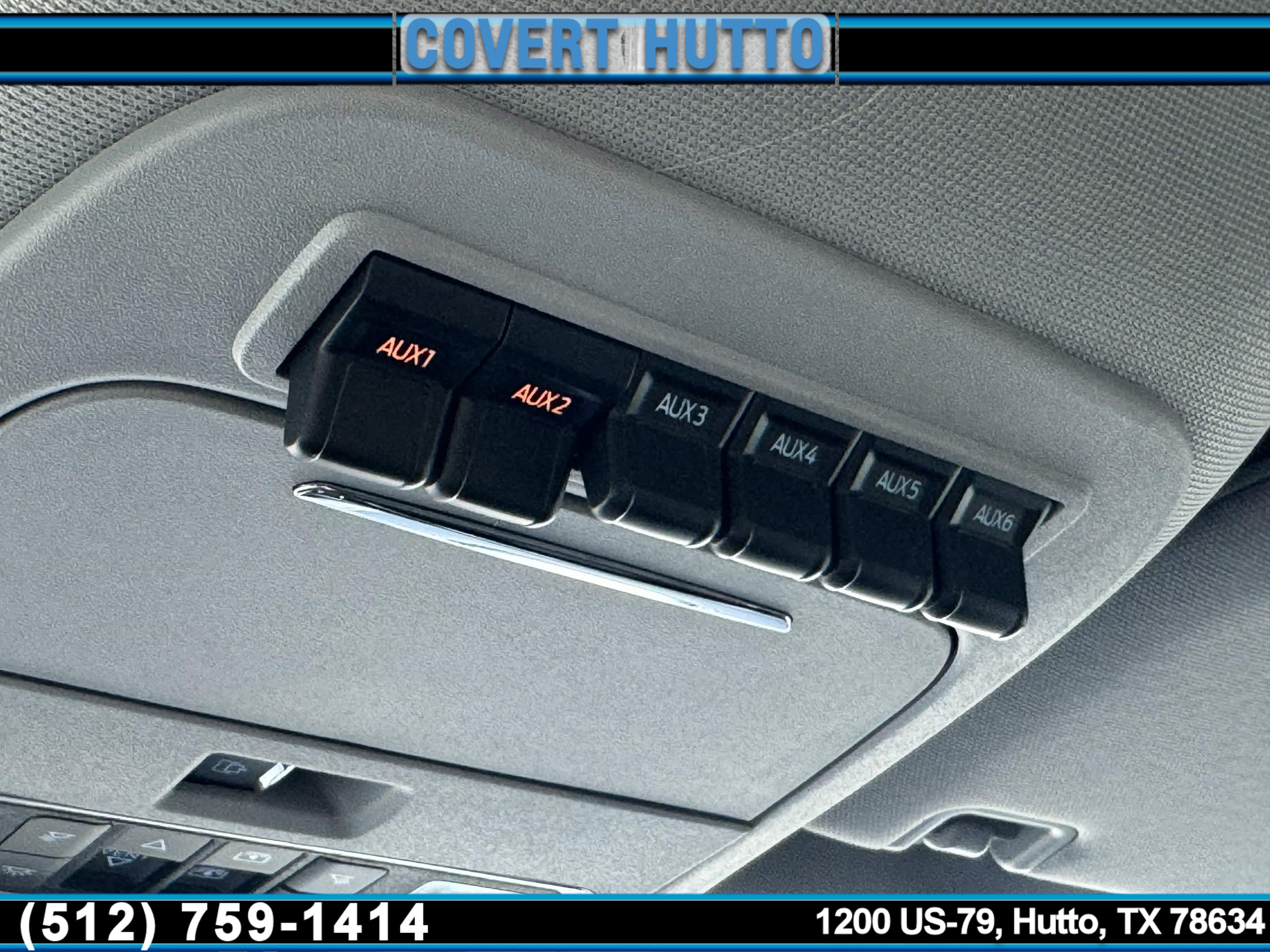 New 2026 Ford F250 Lariat w/ Black Appearance Package image 29