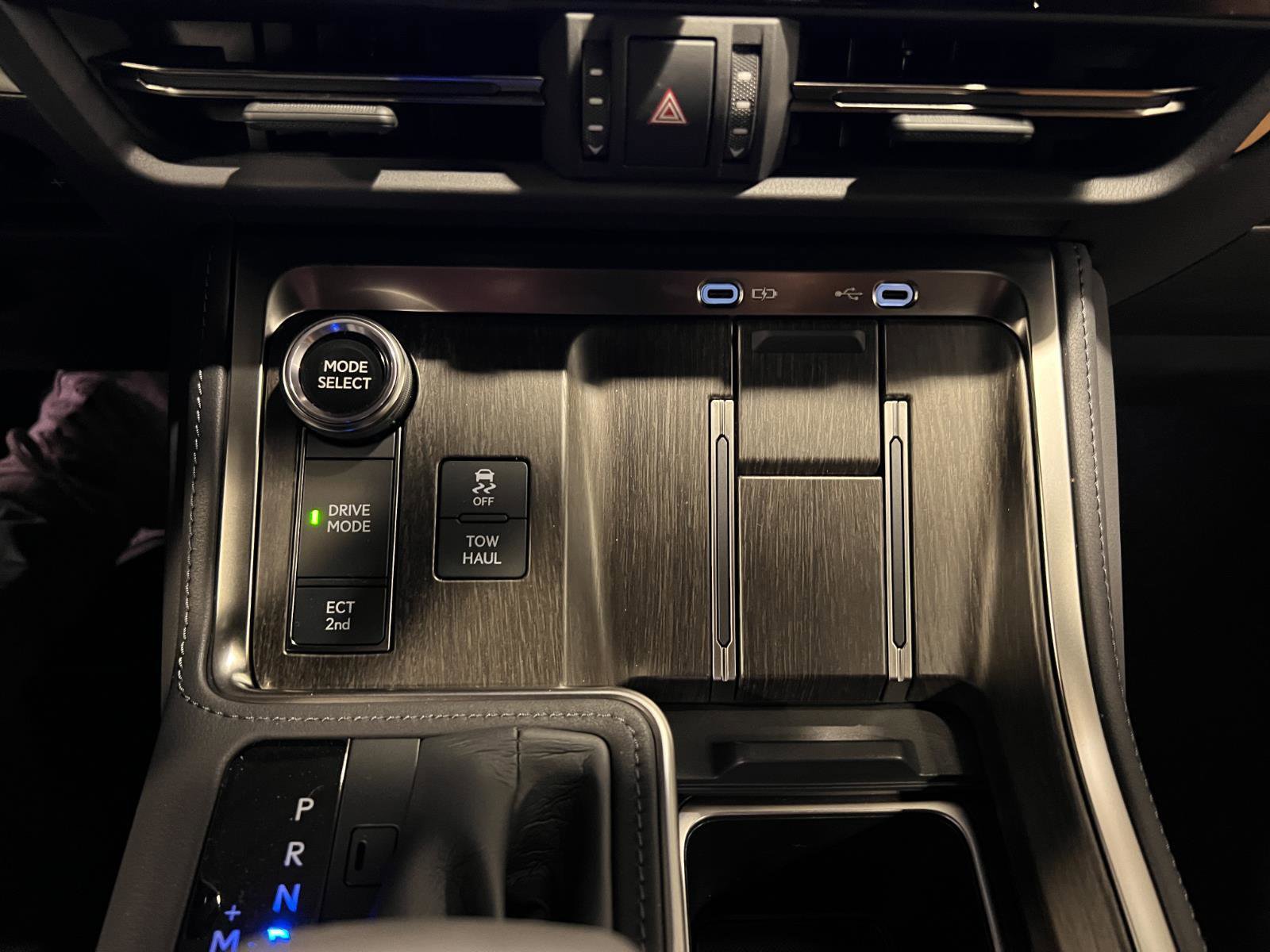 Used 2026 Lexus GX 550 w/ Cold Area Package image 19