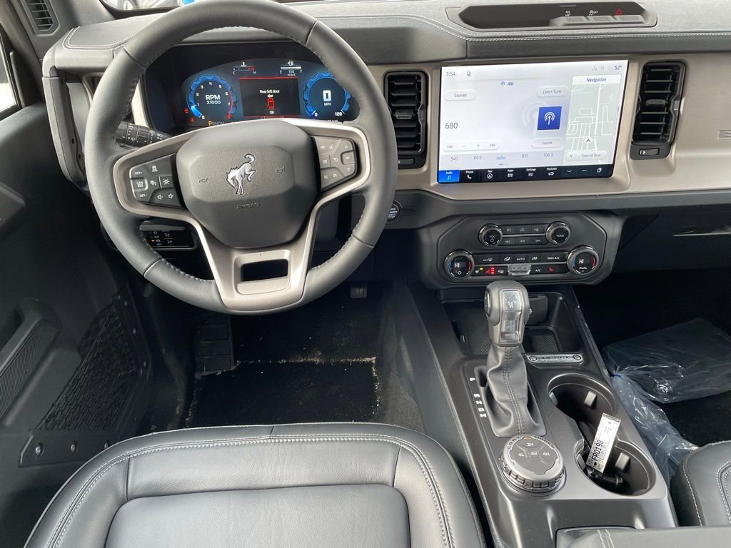 New 2026 Ford Bronco Outer Banks image 7