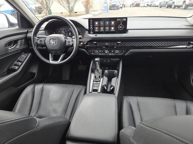 Used 2023 Honda Accord Touring image 29