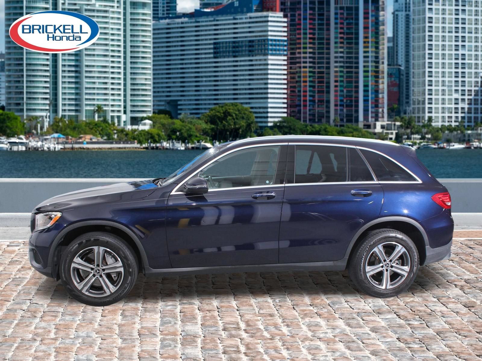 Used 2019 Mercedes-Benz GLC 300 image 2