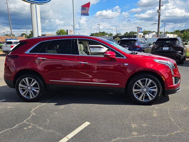 Used 2026 Cadillac XT5 Premium Luxury w/ Driver Assist Package FWD image 9