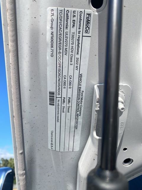 Used 2022 Ford F350 Platinum w/ FX4 Off-Road Package AWD/4WD image 13