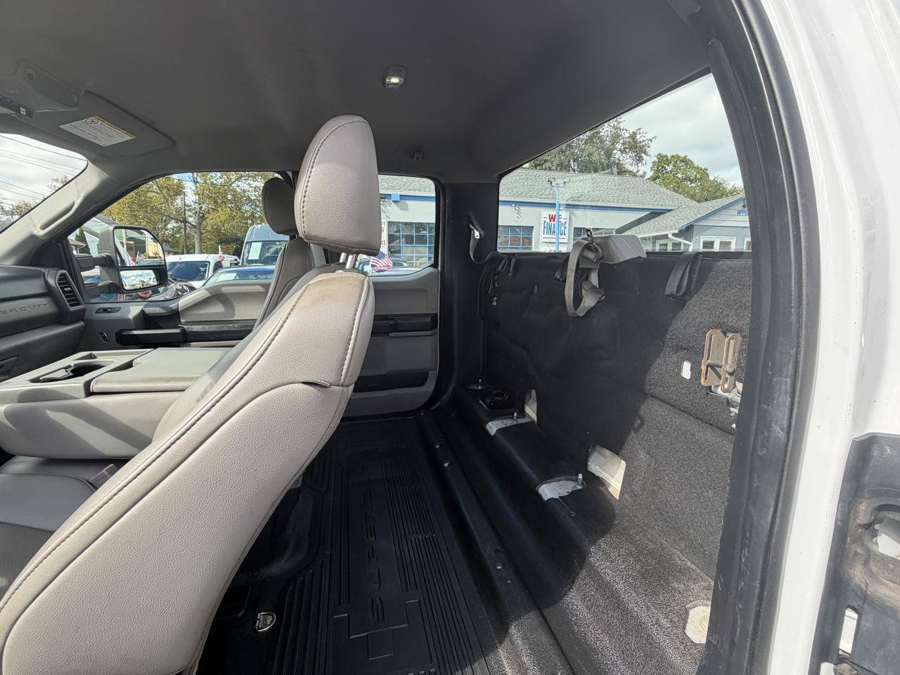 Used 2019 Ford F250 XL w/ Power Equipment Group AWD/4WD image 24