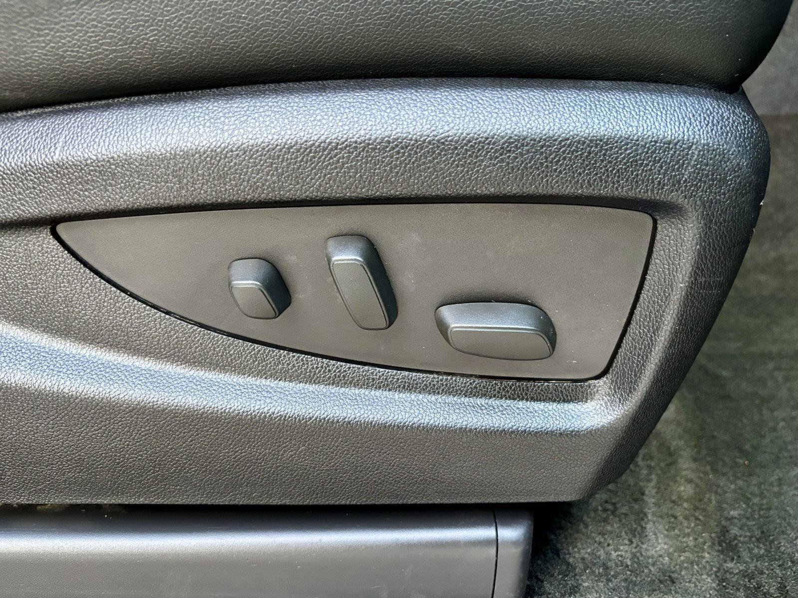 Used 2014 GMC Sierra 1500 SLE w/ All-Terrain Package image 18