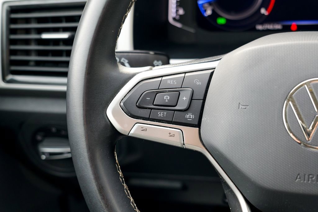 Used 2022 Volkswagen Atlas SE image 45