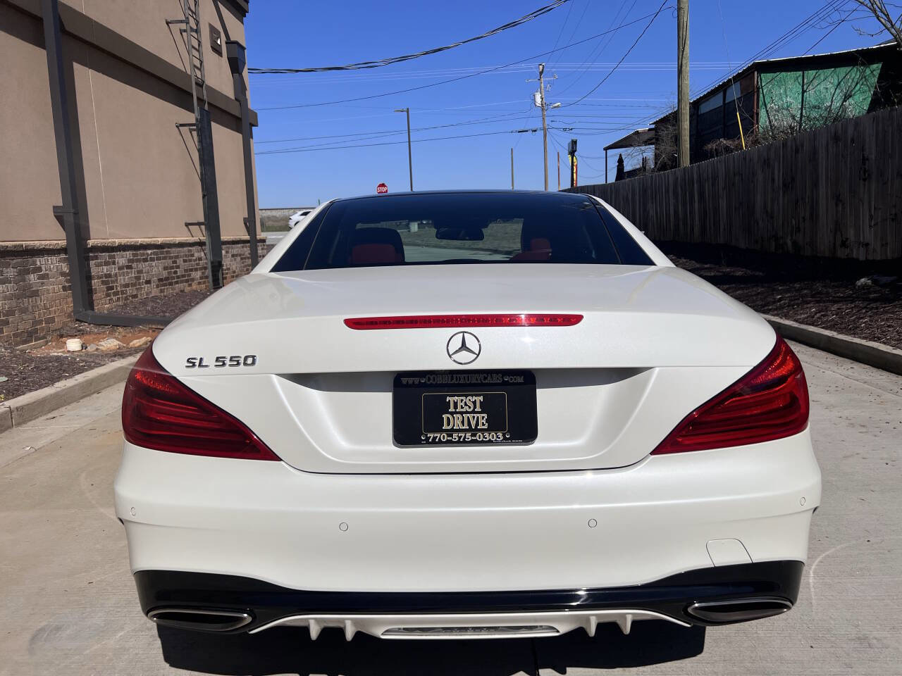 Used 2018 Mercedes-Benz SL 550 SL 550 2dr Roadster w/ Driver Assistance Package image 10