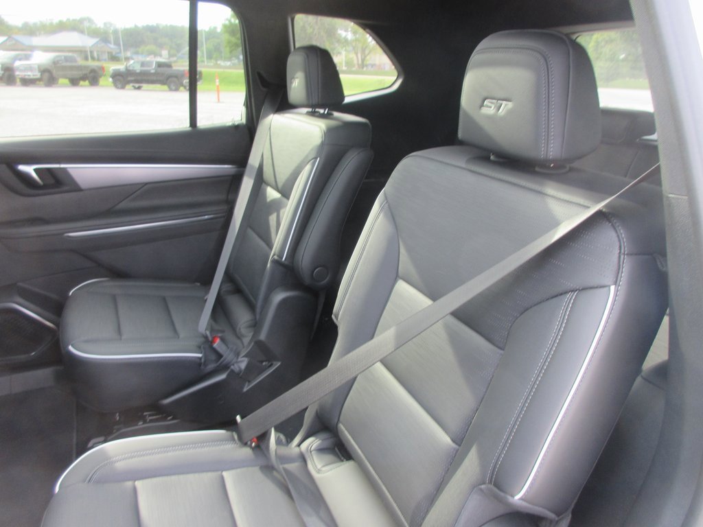 New 2026 Buick Enclave Sport Touring w/ Power Package image 15