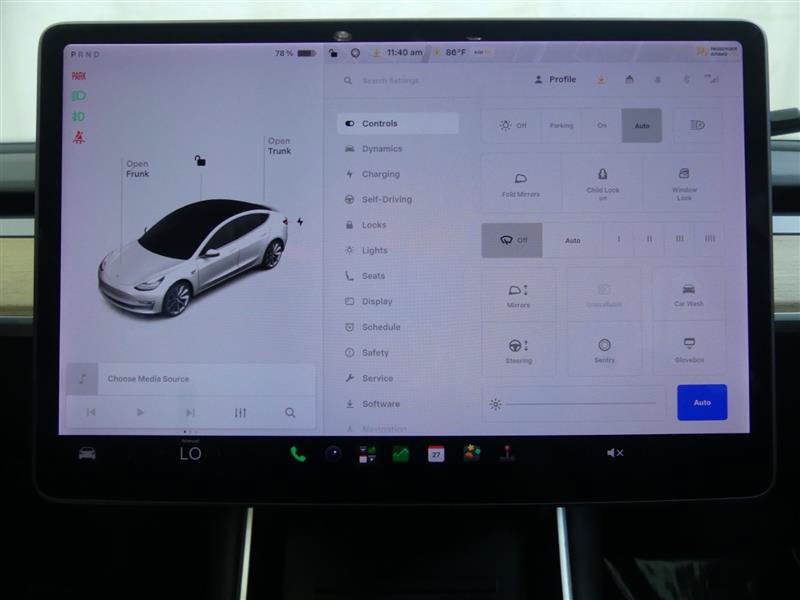 Used 2018 Tesla Model 3 Long Range RWD image 12