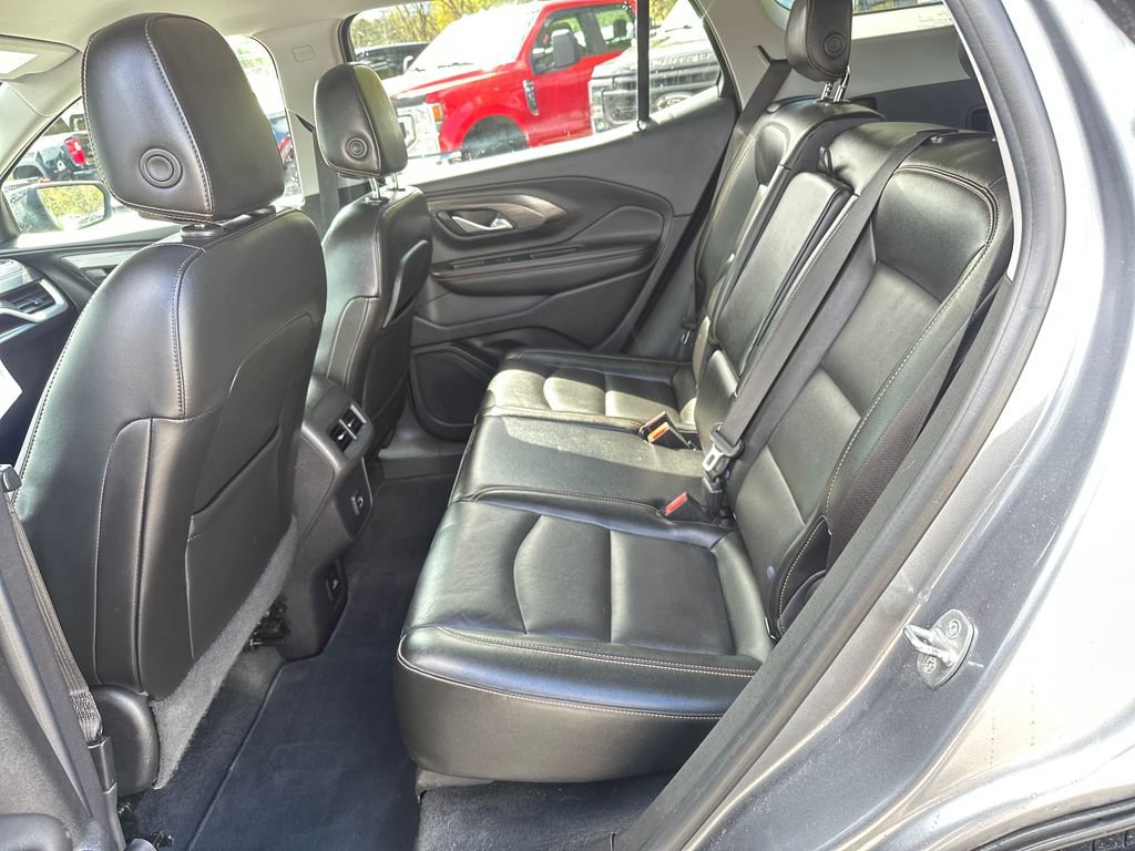 Used 2020 GMC Terrain SLT w/ Preferred Package AWD/4WD image 14