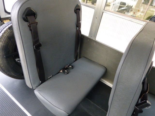 Used 2008 Chevrolet Express 3500 w/ School Bus Package image 25