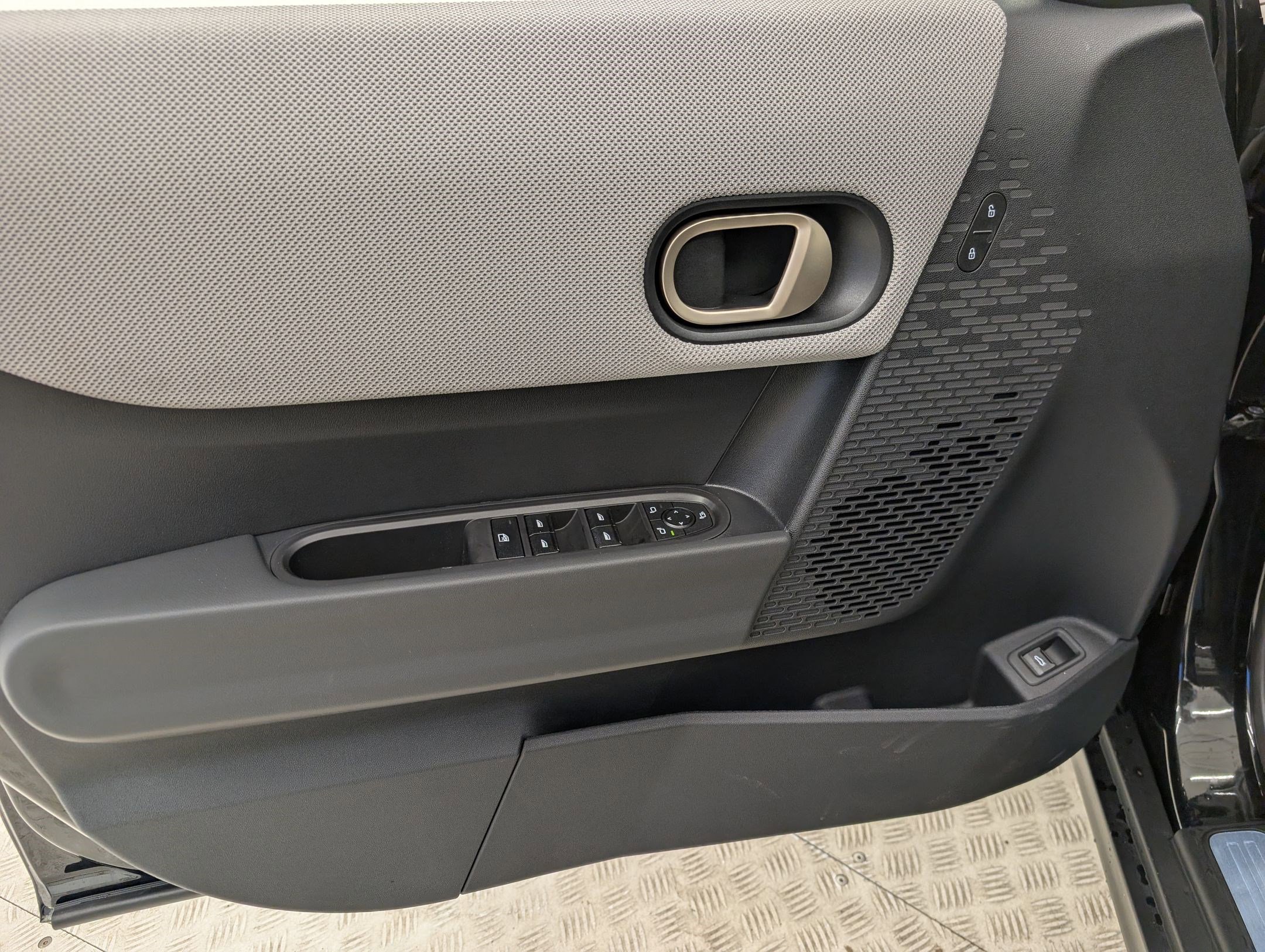 New 2026 MINI Cooper 4-Door Hardtop FWD image 14