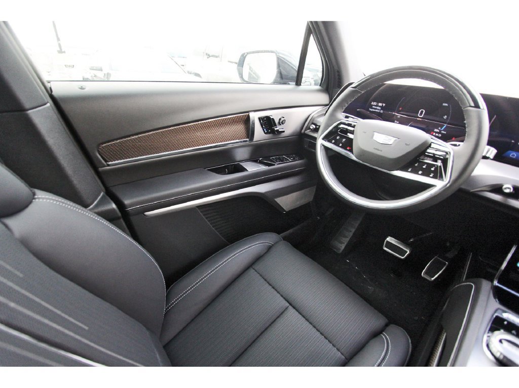 New 2027 Cadillac Vistiq Luxury AWD/4WD image 8