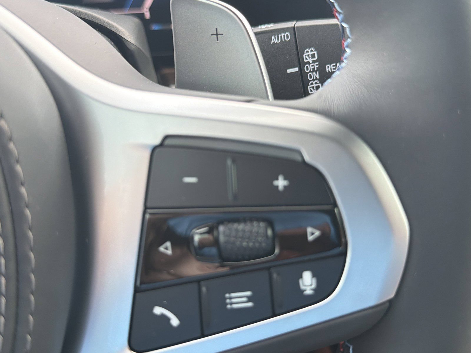 New 2027 BMW X7 M60i AWD/4WD image 33