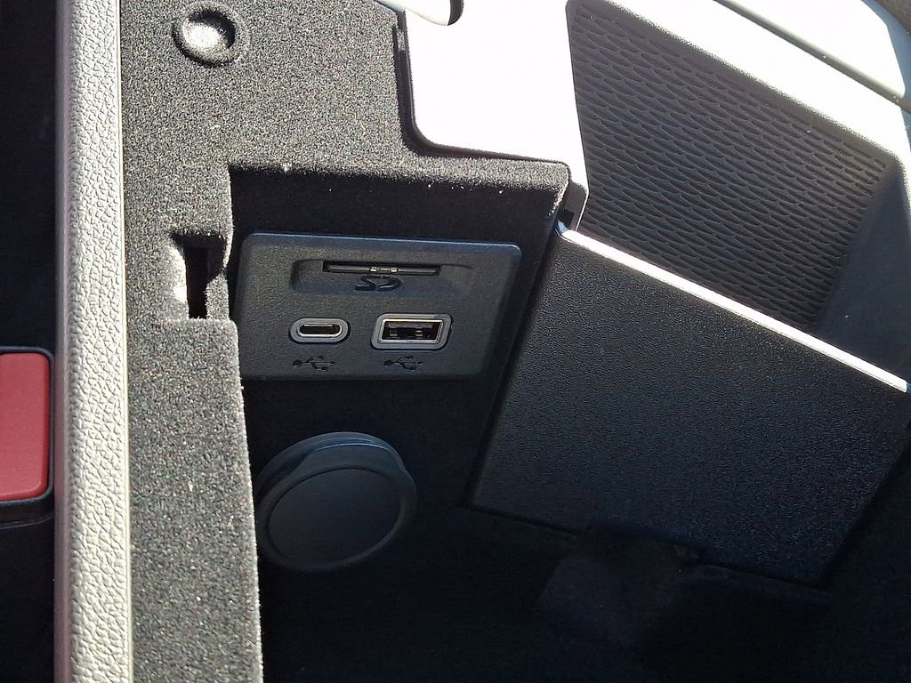 Used 2023 Cadillac CT5 Luxury w/ Sun And Sound Package image 27