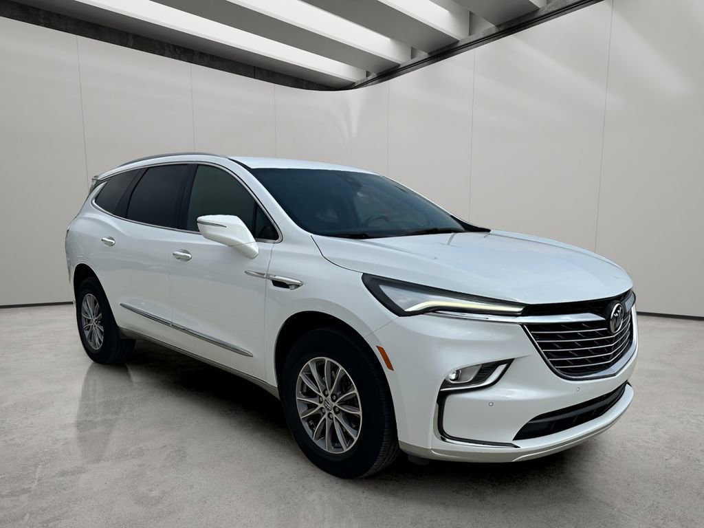 Used 2024 Buick Enclave Essence w/ LPO, Floor Liner Package FWD image 7