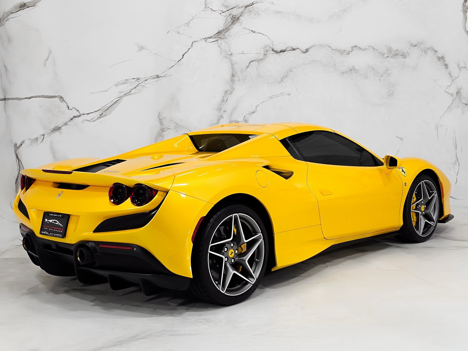 Used 2022 Ferrari F8 Tributo image 10