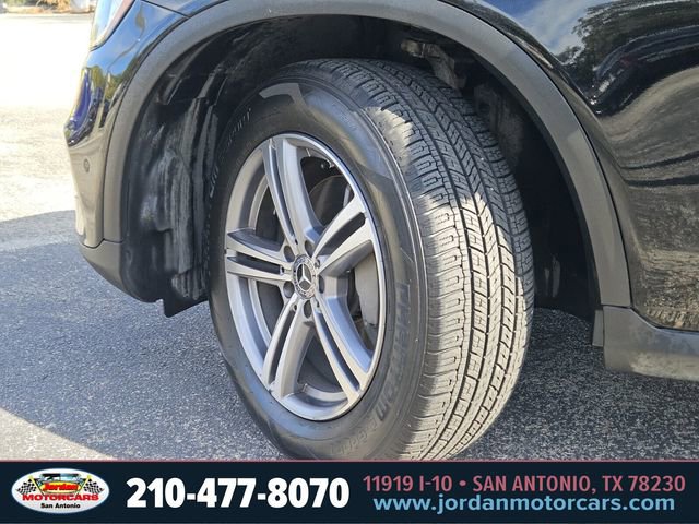 Used 2021 Mercedes-Benz GLC 300 image 35