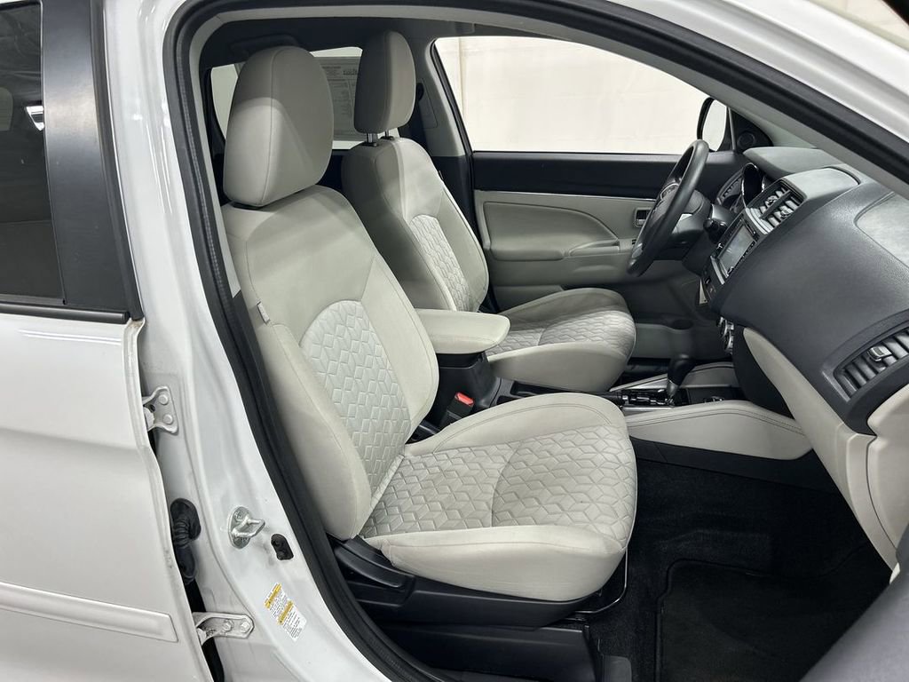 Used 2020 Mitsubishi Outlander Sport ES AWD/4WD image 22