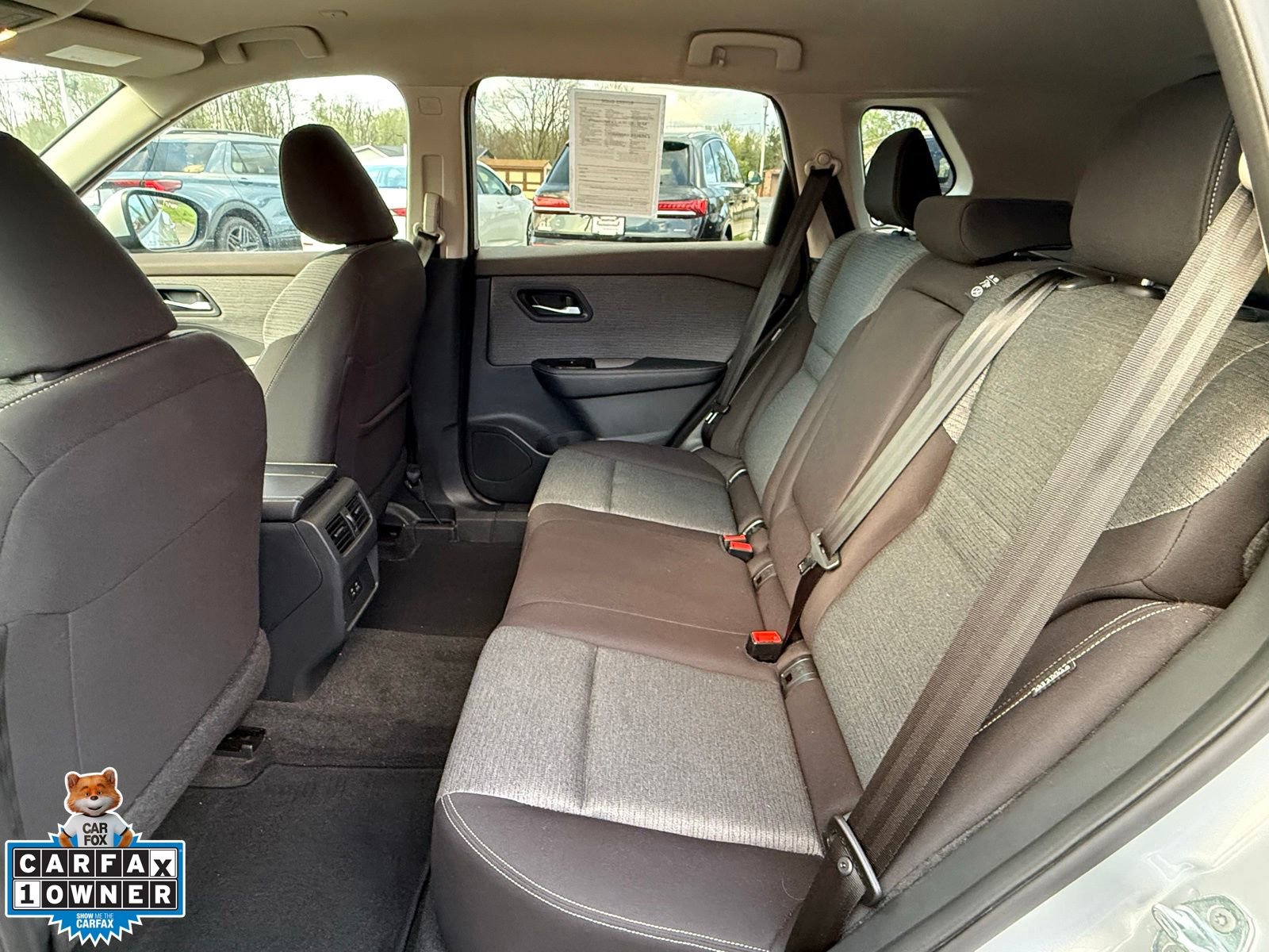 Used 2023 Nissan Rogue SV AWD/4WD image 3