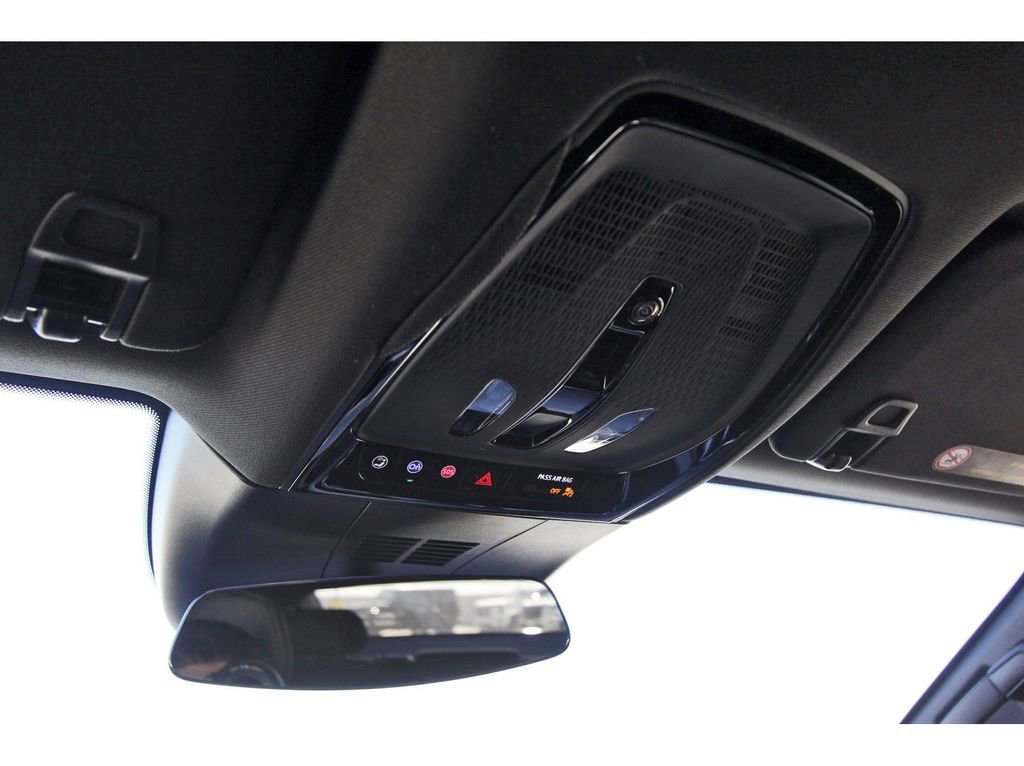 New 2026 Cadillac Lyriq Luxury image 21