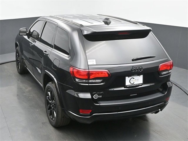 Used 2022 Jeep Grand Cherokee Laredo X image 41