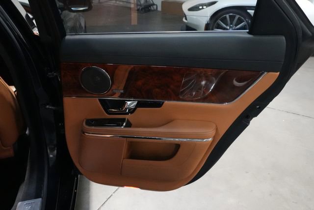 Used 2013 Jaguar XJ Supercharged image 28