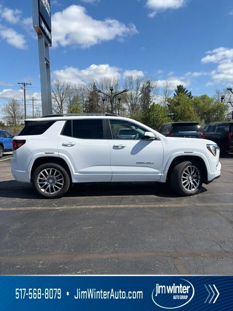 New 2026 GMC Terrain Denali w/ LPO, Floor Liner Package AWD/4WD image 9