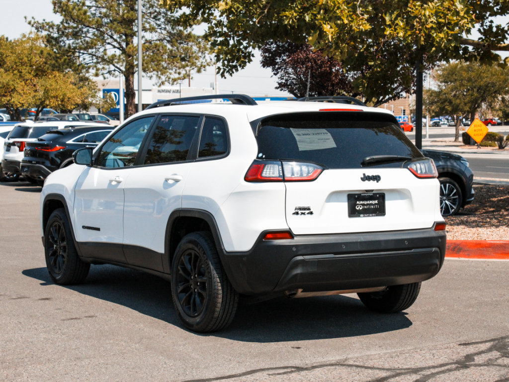 Used 2023 Jeep Cherokee Altitude Lux AWD/4WD image 7