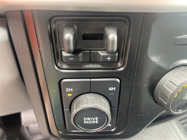 New 2025 Ford F550 4x4 Crew Cab Super Duty w/ XLT Value Package image 27