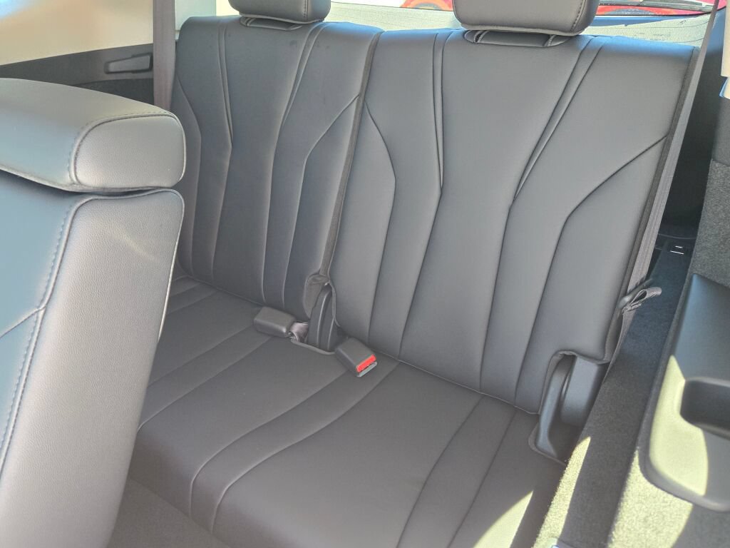 Certified 2026 Acura MDX SH-AWD image 22