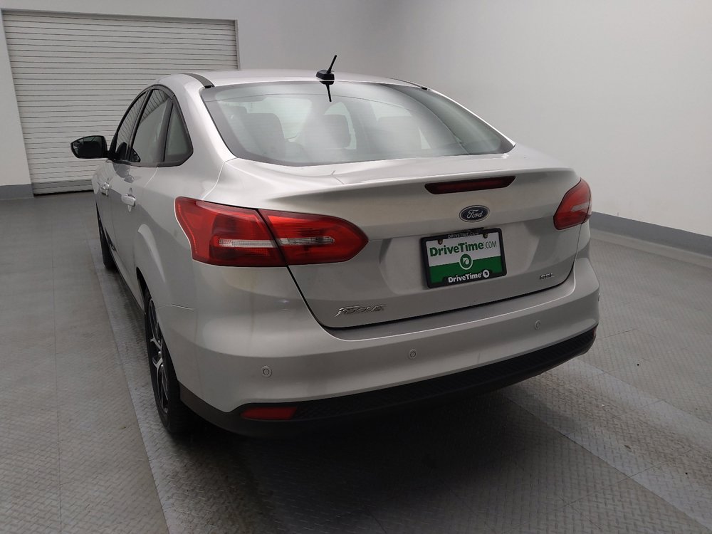 Used 2018 Ford Focus SEL w/ Cold Weather Package image 6