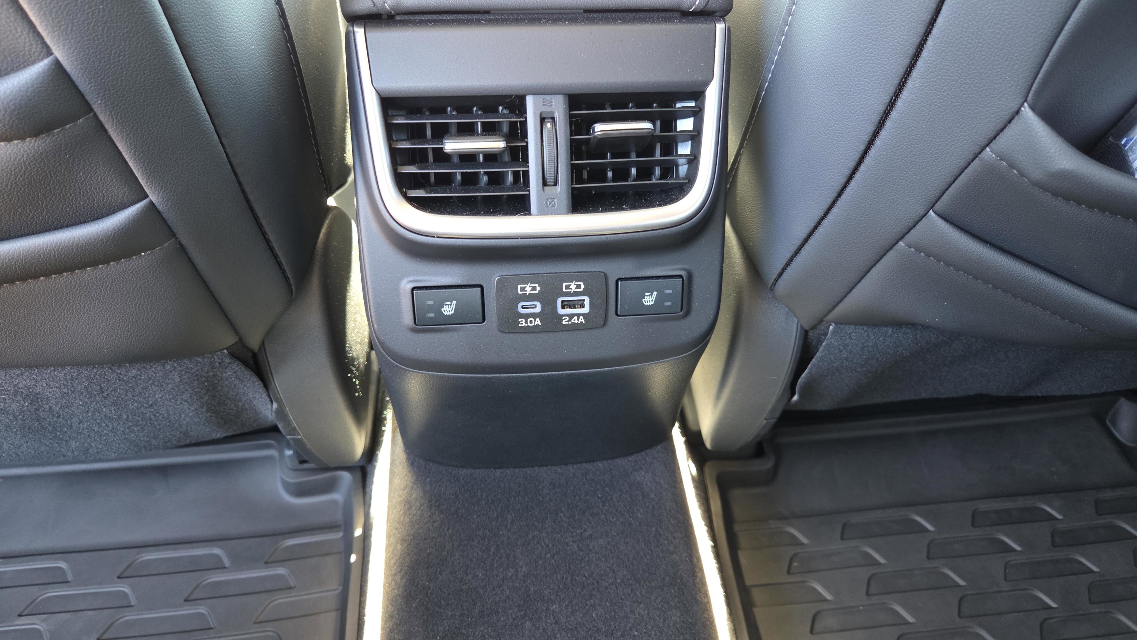 Used 2025 Subaru Outback Touring XT w/ Popular Package #2 image 17