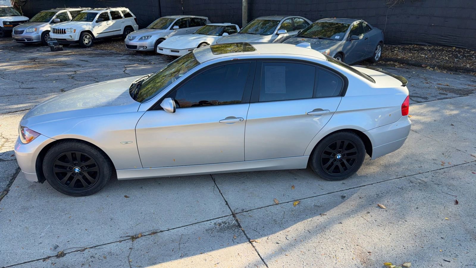 Used 2006 BMW 325xi 325xi Sedan 4D image 3