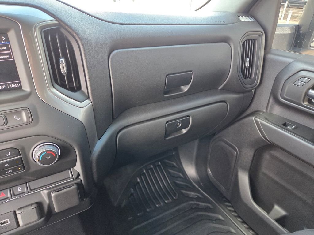 Used 2024 Chevrolet Silverado 3500 W/T image 30