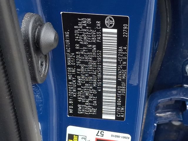 Certified 2024 Toyota Camry SE w/ Cold Weather Package AWD/4WD image 17