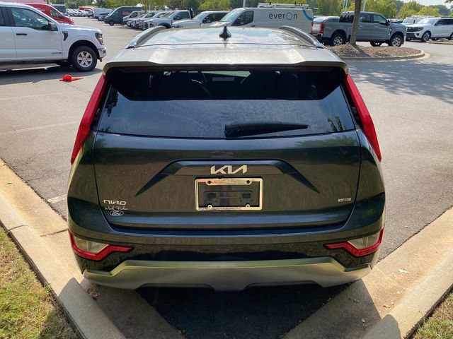Used 2023 Kia Niro EX Touring FWD image 29