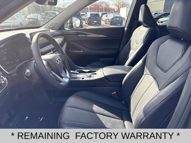 Certified 2026 INFINITI QX60 Luxe w/ Cargo Package AWD/4WD image 9