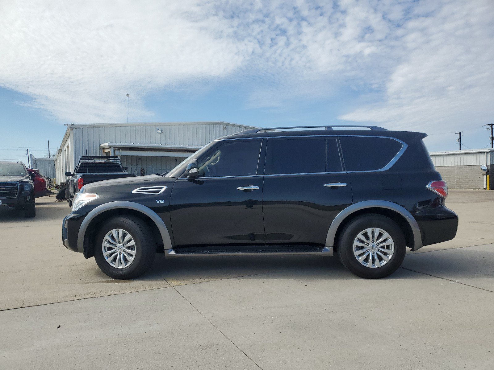 Used 2018 Nissan Armada SV w/ Driver Package RWD image 8