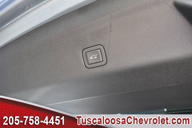 New 2026 Chevrolet Suburban Premier image 9