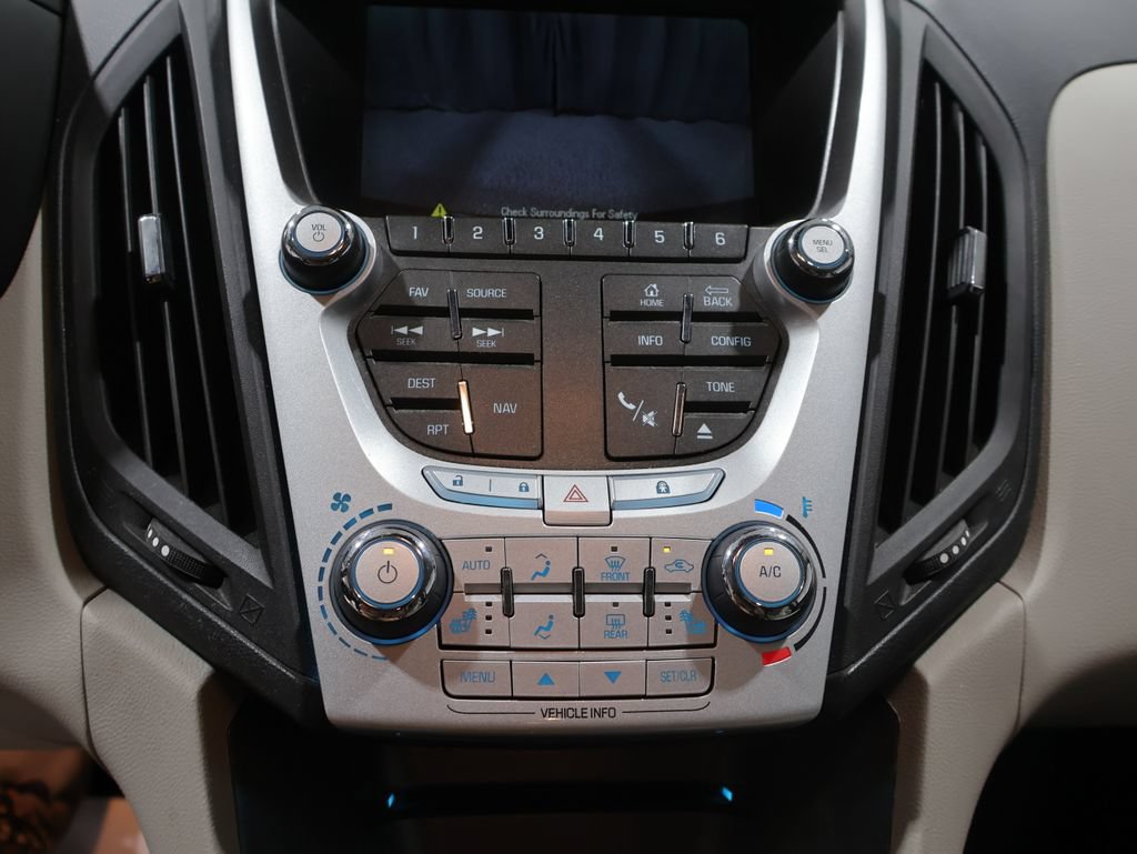 Used 2013 Chevrolet Equinox LTZ AWD/4WD image 27