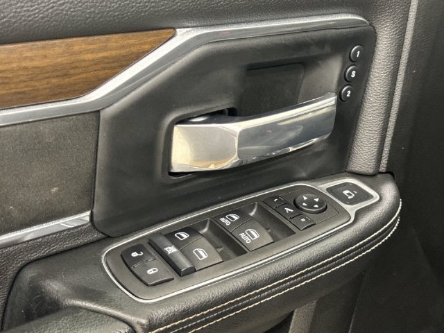 Used 2022 RAM 3500 Laramie AWD/4WD image 23