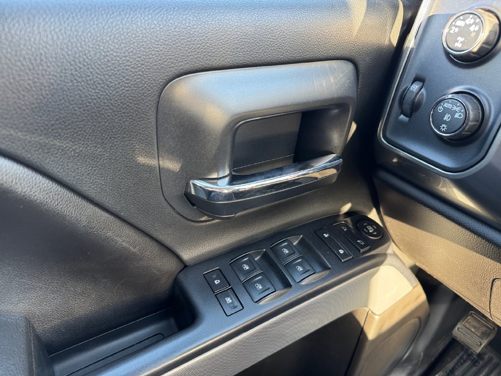 Used 2016 Chevrolet Silverado 1500 LT w/ All Star Edition AWD/4WD image 11